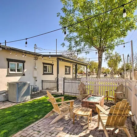 Walk To Downtown Gilbert Home With Fire Pit!