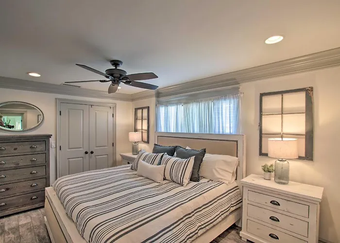 Families W/ Pets Welcome! Dtwn Retreat Holiday home *